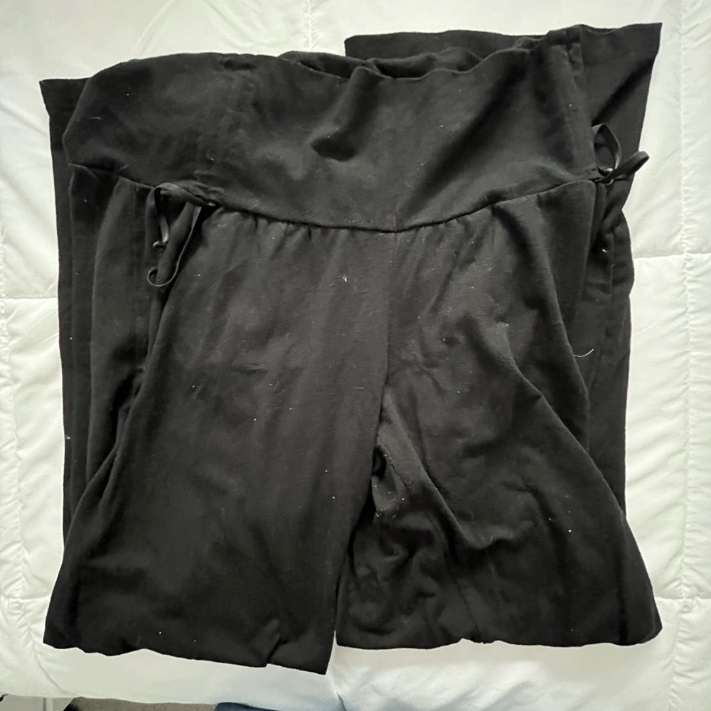 Old Navy Black Stretchy Pants. Size Large